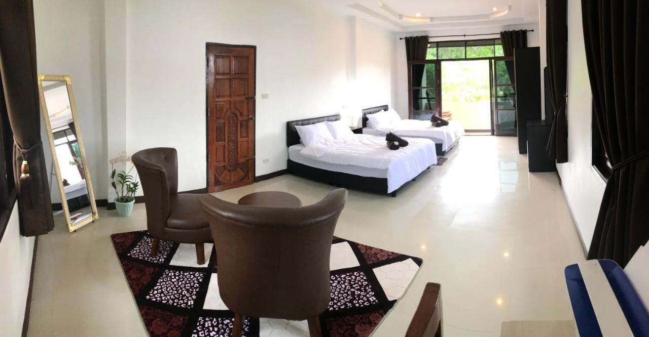 Orchid Pool -villa 4 Bedrooms Villa Koh Lanta